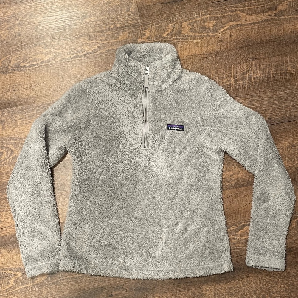 Patagonia Gray Sherpa Quarter Zip — Size S